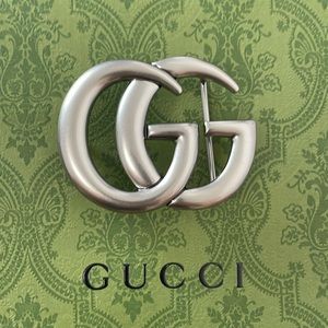 GUCCI double G Buckle Silver Mate